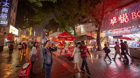 广州的夜場是怎麼樣？夜色下的城市脈動